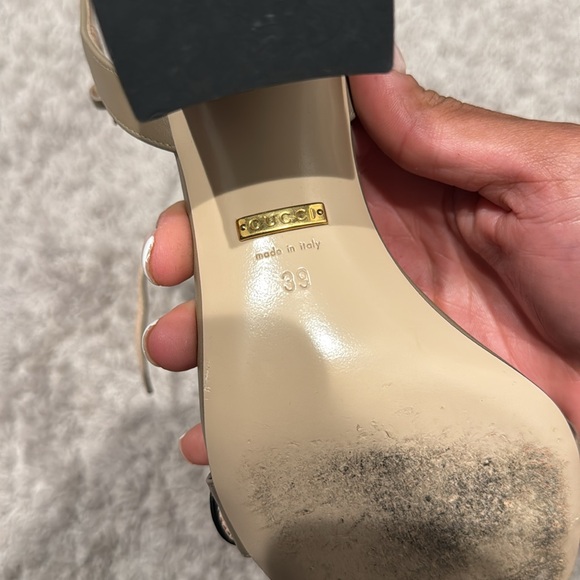 Gucci WOMEN'S MID-HEEL SANDAL - Picture 5 of 5